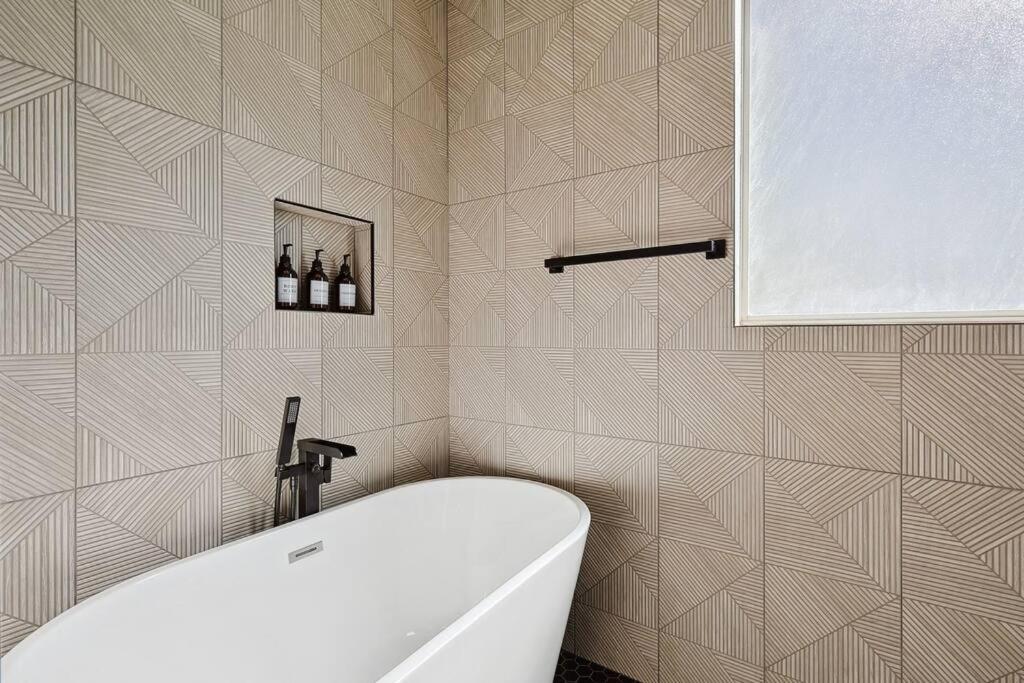 Sachse Wellness Oasis 5Br W Pool + Huge Yard + Fire Pitヴィラ エクステリア 写真